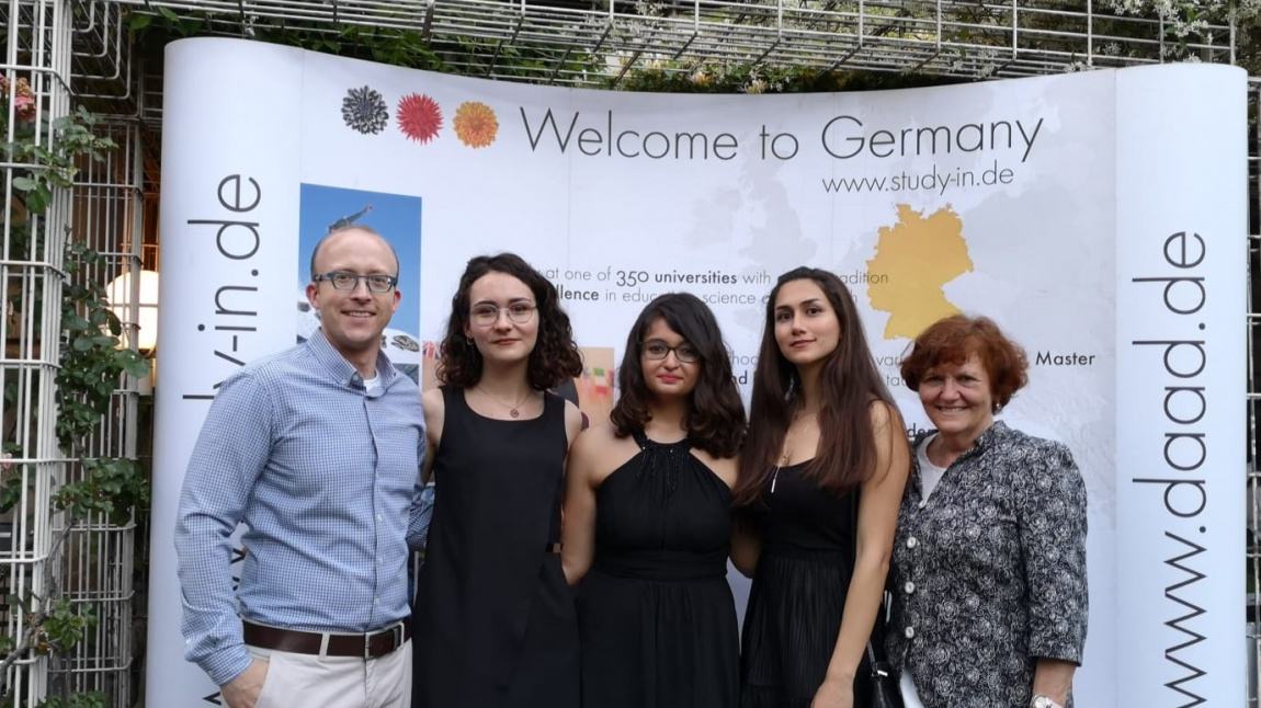 3 Öğrencimiz Almanya'da Yüksek Öğrenim Bursu Kazandı! 