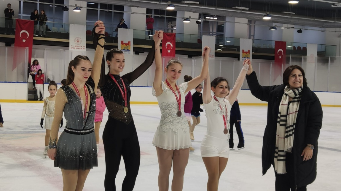Öğrencimiz Ceren Karaş'tan İstanbul Şampiyonluğu
