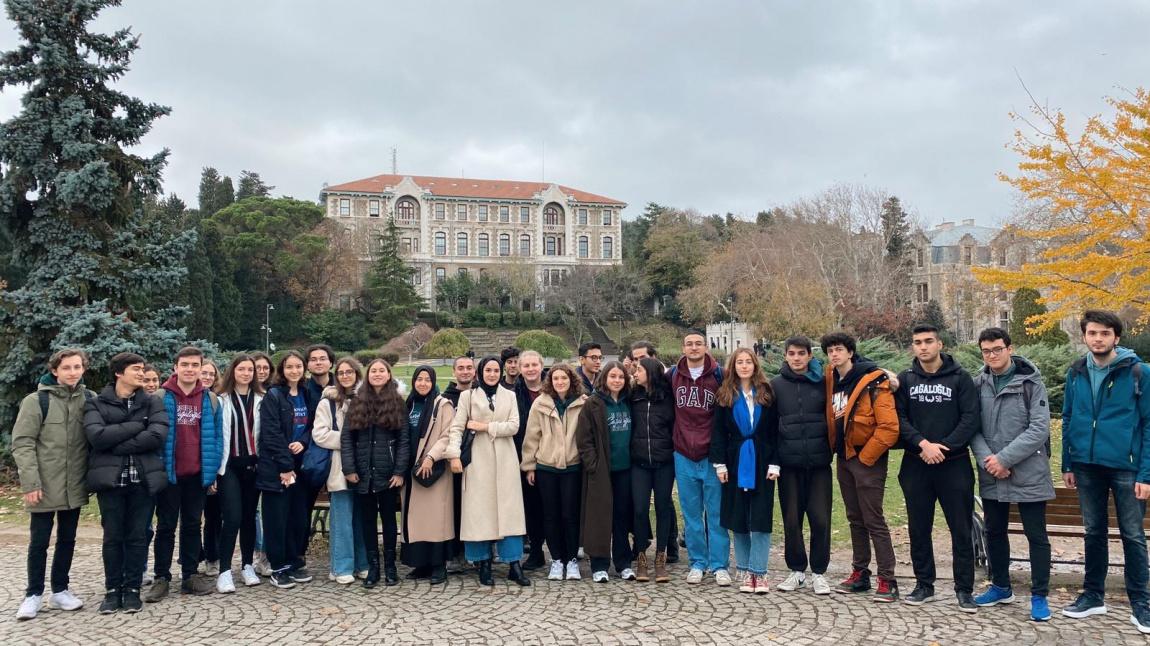 12. Sınıf Öğrencilerimizle Boğaziçi Üniversitesi'ni Ziyaret Ettik